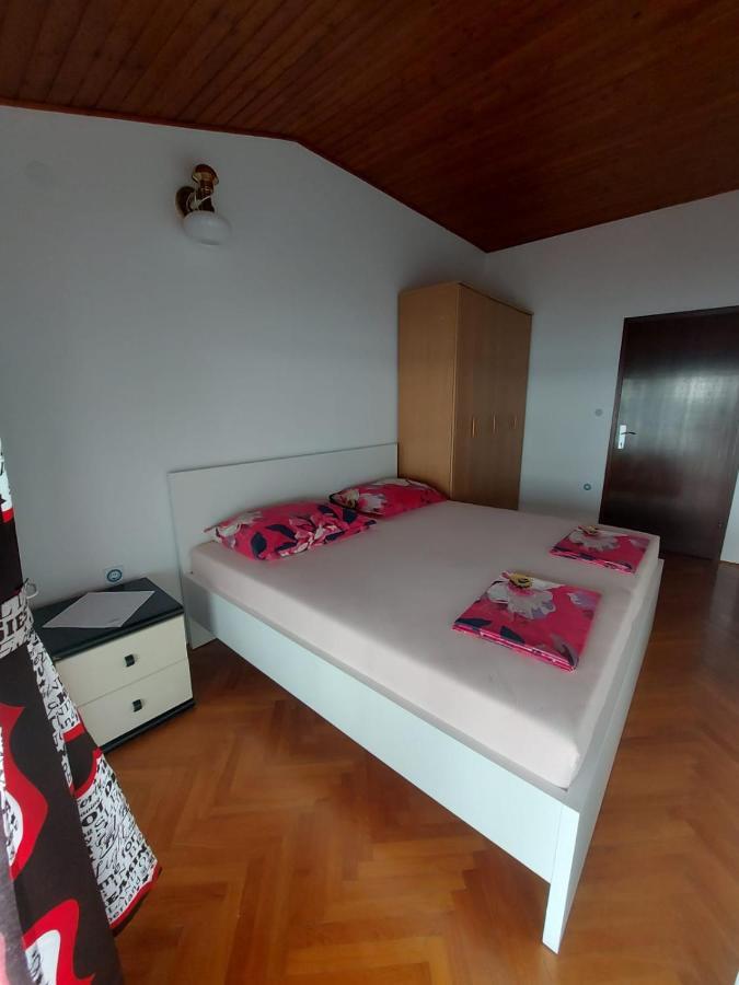 Apartments Drazen Цриквеница Экстерьер фото