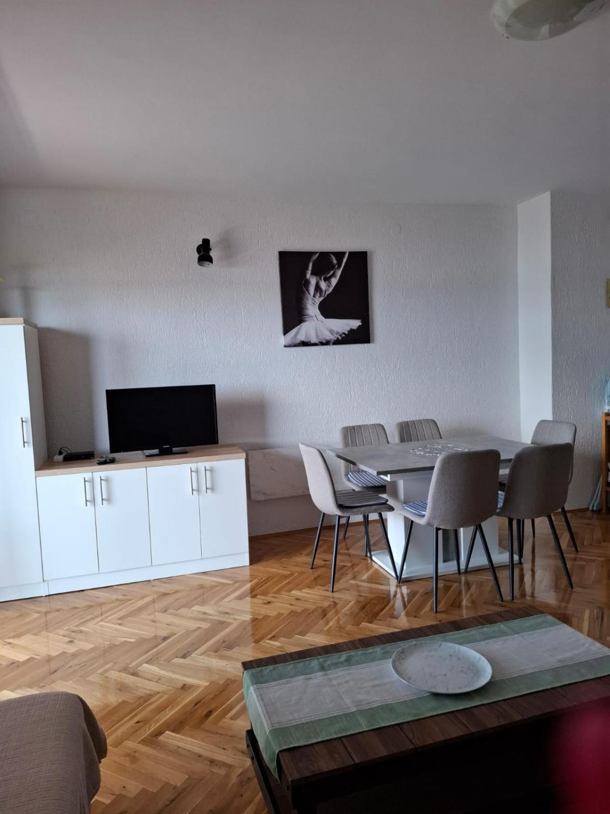 Apartments Drazen Цриквеница Экстерьер фото